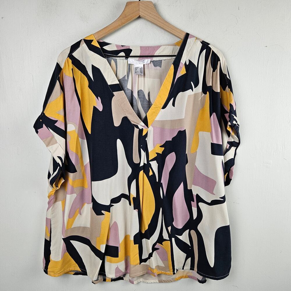 Lacana x Venus Mod Geo Print Blouse XL Black Ivory Lavender Gold Short Sleeve‎